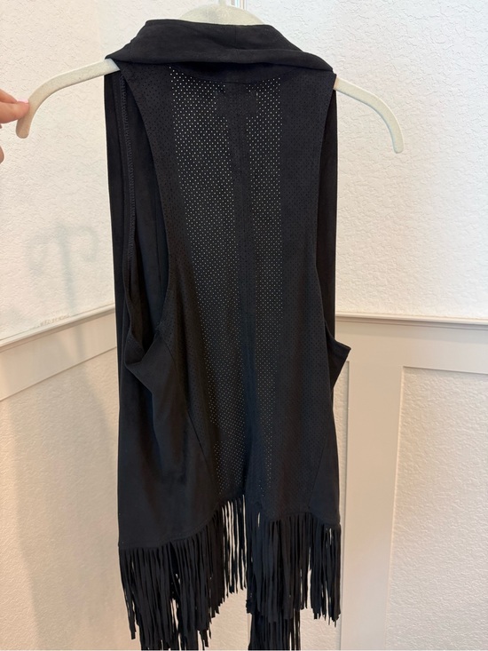 Jackets & Blazers - Sleeveless Fringe Open Vest in Black